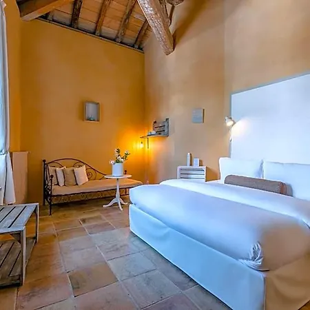 Otel Cap De Castel