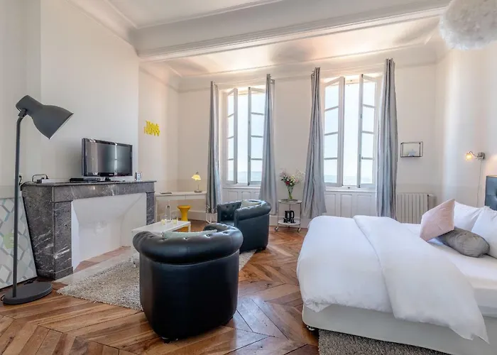 Cap De Castel 3* Puylaurens